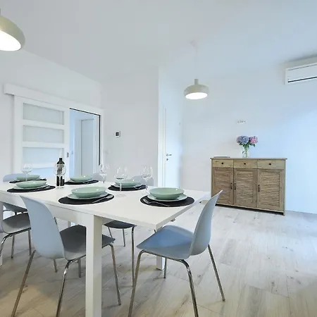 Villa Kona Tkon