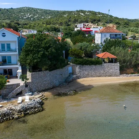 Villa Kona Tkon