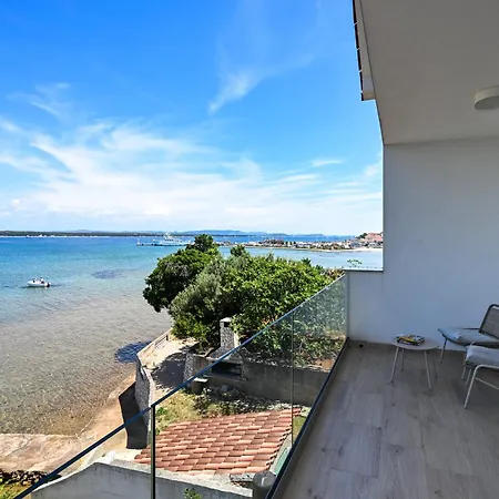 Kona Villa